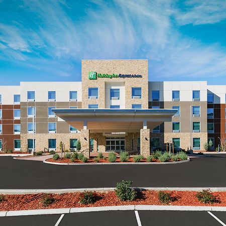 Holiday Inn Express & Suites Oakhurst-Yosemite Park Area By Ihg Dış mekan fotoğraf