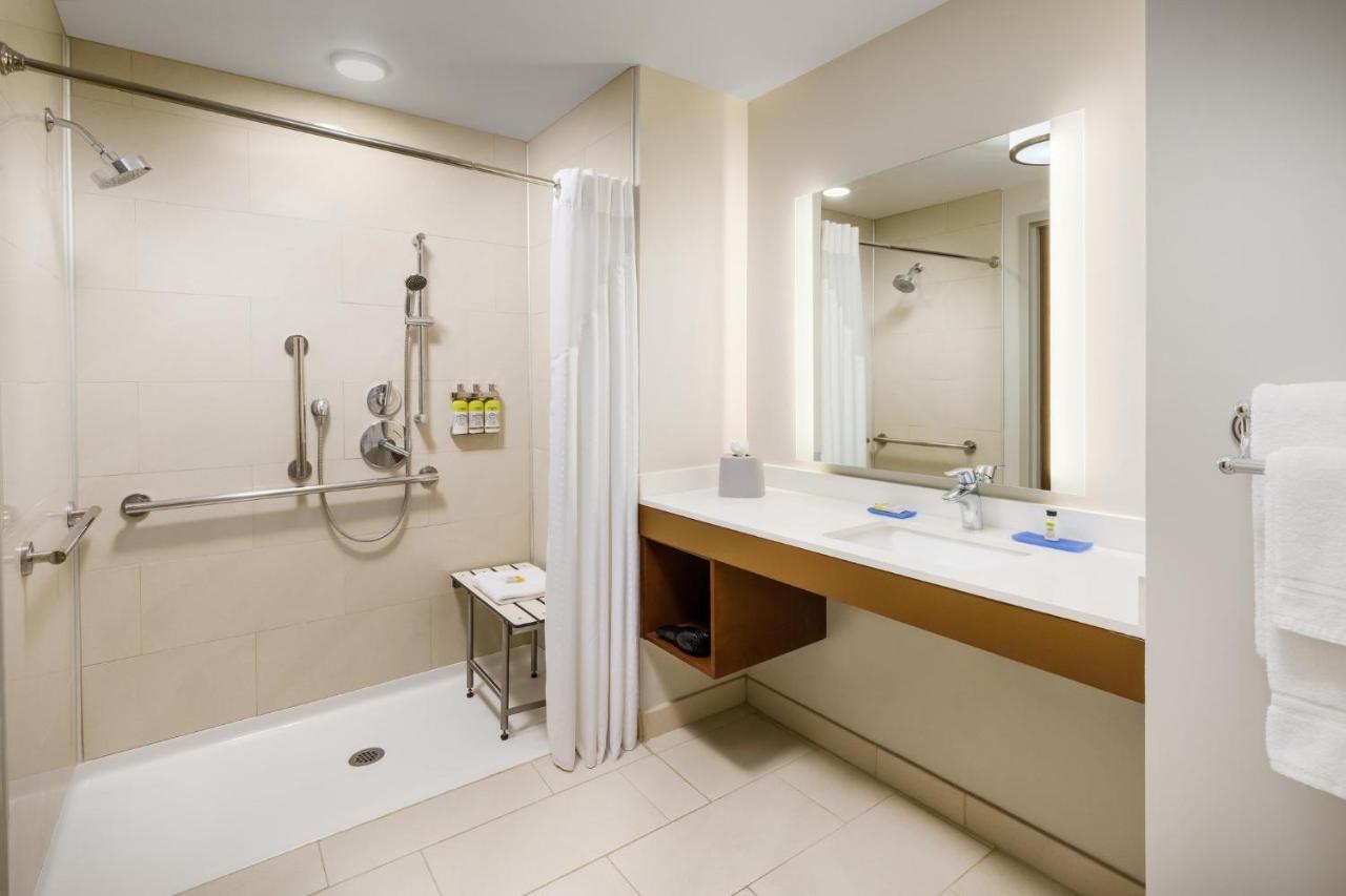 Holiday Inn Express & Suites Oakhurst-Yosemite Park Area By Ihg Dış mekan fotoğraf