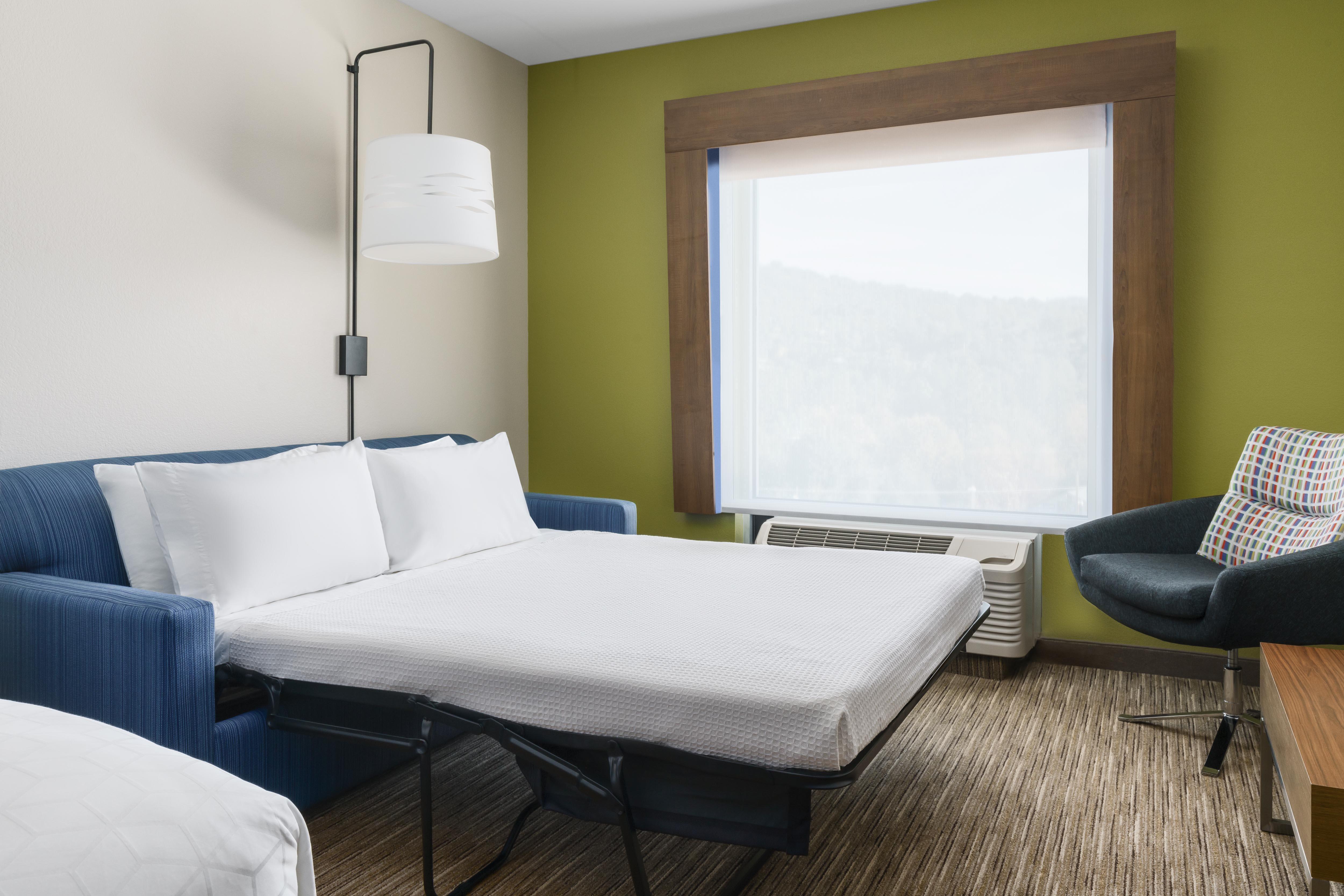 Holiday Inn Express & Suites Oakhurst-Yosemite Park Area By Ihg Dış mekan fotoğraf